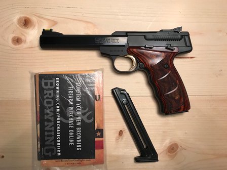 Browning Buckmark Plus Rosewood .22LR  *GEBRUIKT*