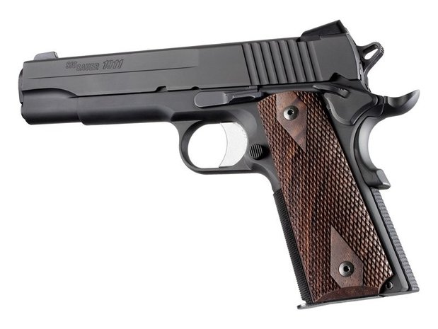 Checkered Walnoten Grips 1911