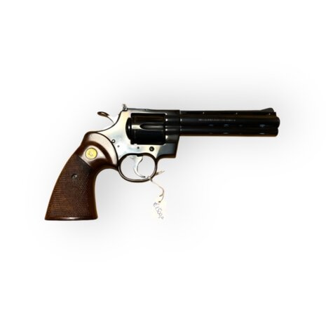Gebruikte Colt Python 6" Geblauwd .357 Magnum 1965  VERKOCHT