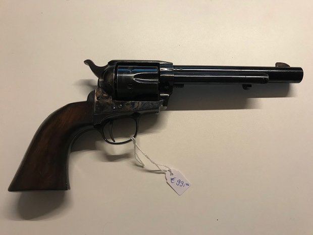 Gebruikte Uberti 1873 Cattleman Single Action  .22LR  VERKOCHT