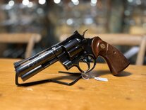 Gebruikte Colt Python 4" Geblauwd