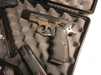 CZ 75 9x19mm + Kadet .22LR wisselset *VERKOCHT*