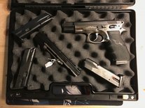 CZ 75 9x19mm + Kadet .22LR wisselset *VERKOCHT*