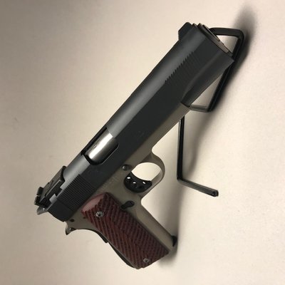 Custom Springfield 1911 A1 9x19mm