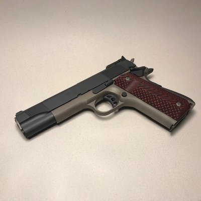 Custom Springfield 1911 A1 9x19mm
