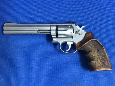 Smith & Wesson 617 Target-Champion .22LR *VERKOCHT*